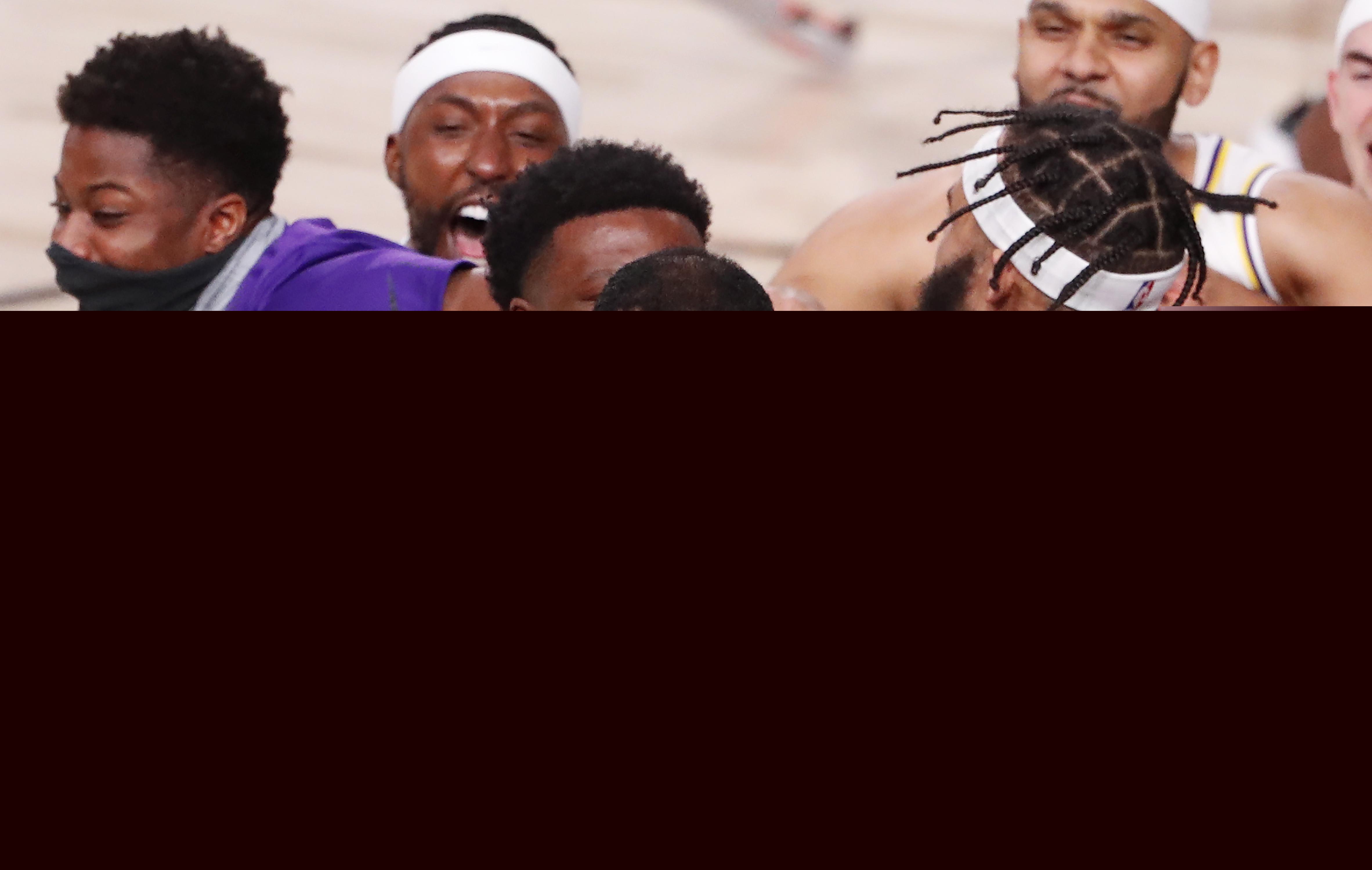NBA201920賽季經(jīng)典名局評(píng)選：詹眉組合助湖人重回巔峰，全明星賽眾星緬懷科比