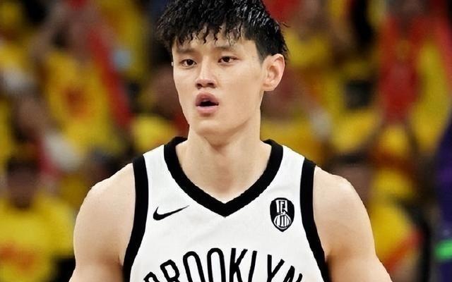 曾凡博與籃網(wǎng)達成簽約引熱議NBA新賽季有望上演中國德比