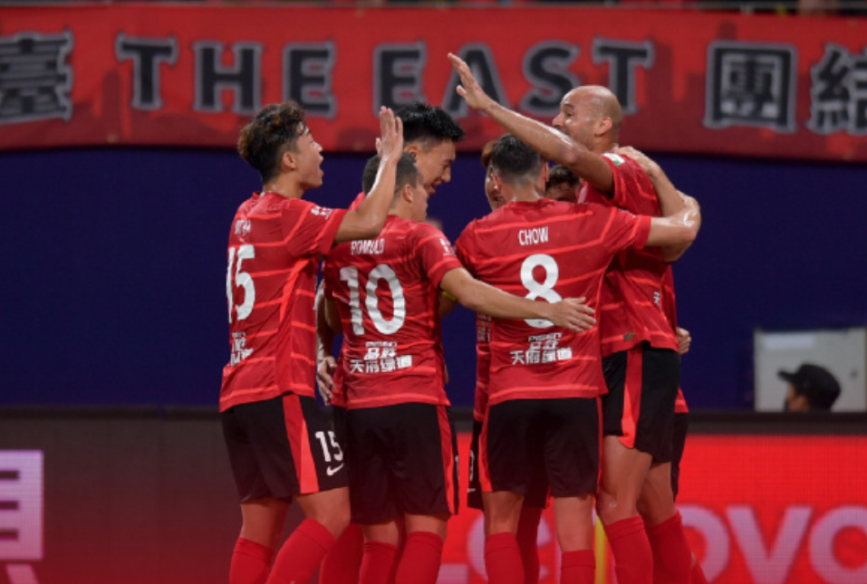隨著海港14蓉城，亞泰11，中超積分：第1名換隊(duì)，5隊(duì)成降級(jí)熱門