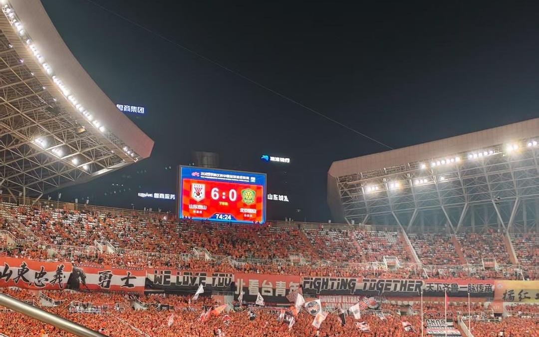 中超瓦科連中四元，馬德魯加錦上添花，泰山6：0大勝國(guó)安