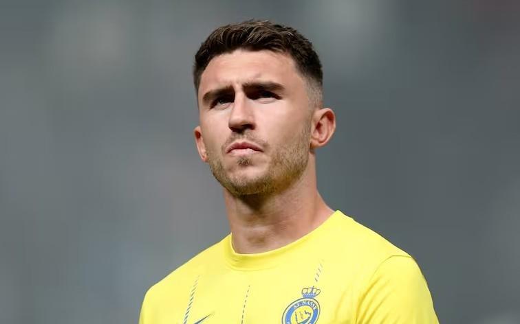 塞爾：FIFA將今日答復(fù)拉波爾特注冊(cè)問題，已提交的文件不完整