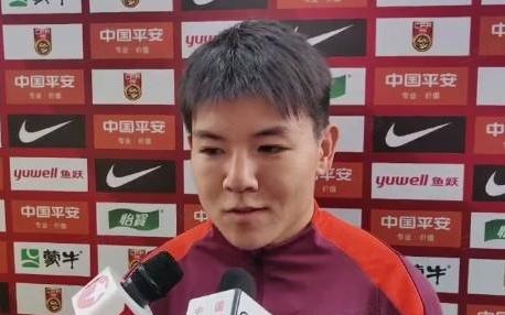 徐彬：能在中超上場對我?guī)椭艽髮θ魏螌κ侄疾荒艿粢暂p心