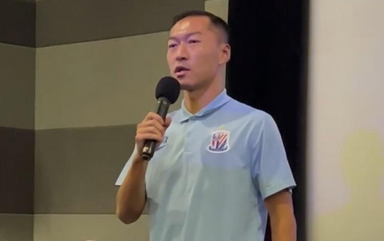 吳曦：希望全隊所有的球員展示出擔當，最后7場比賽我們一起戰(zhàn)斗