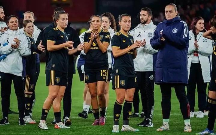 BBC：曼聯(lián)女足歐冠資格賽賽前球鞋突然丟失，俱樂部正調(diào)查